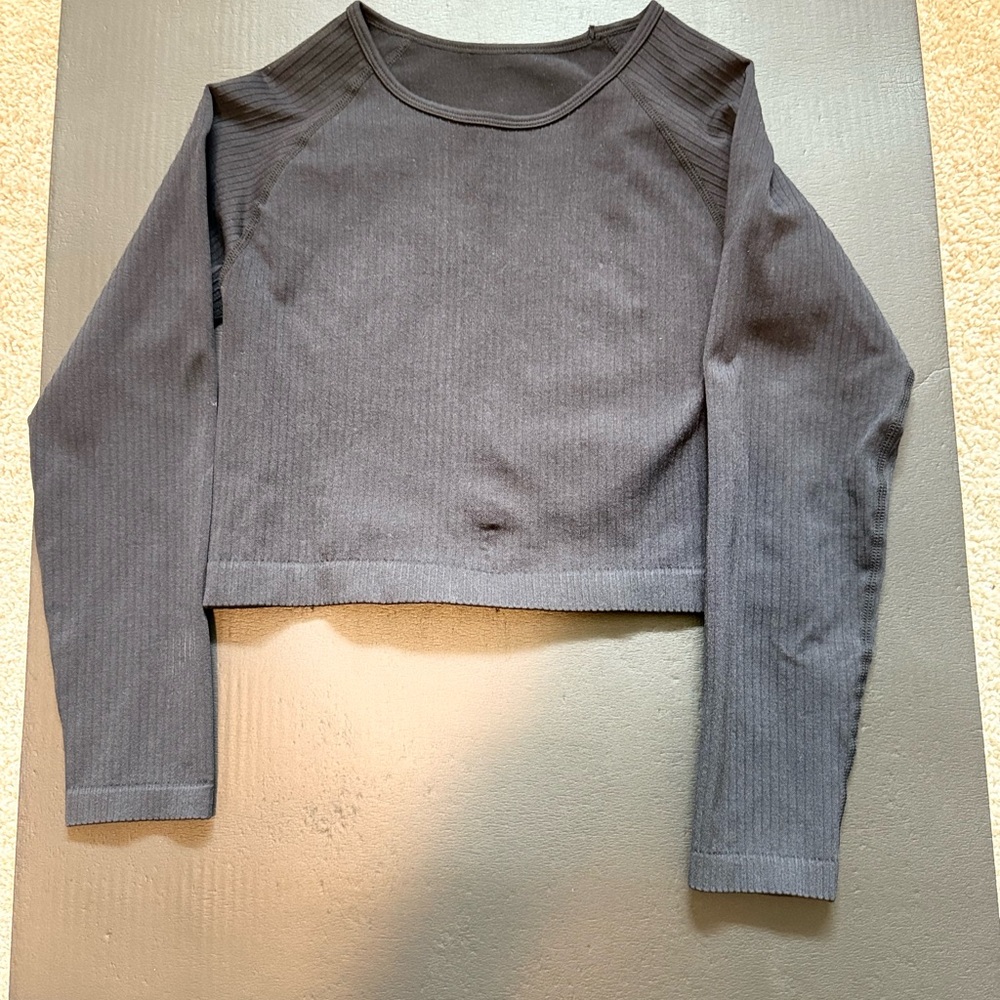 Women's Black Long Sleeve Workout Top